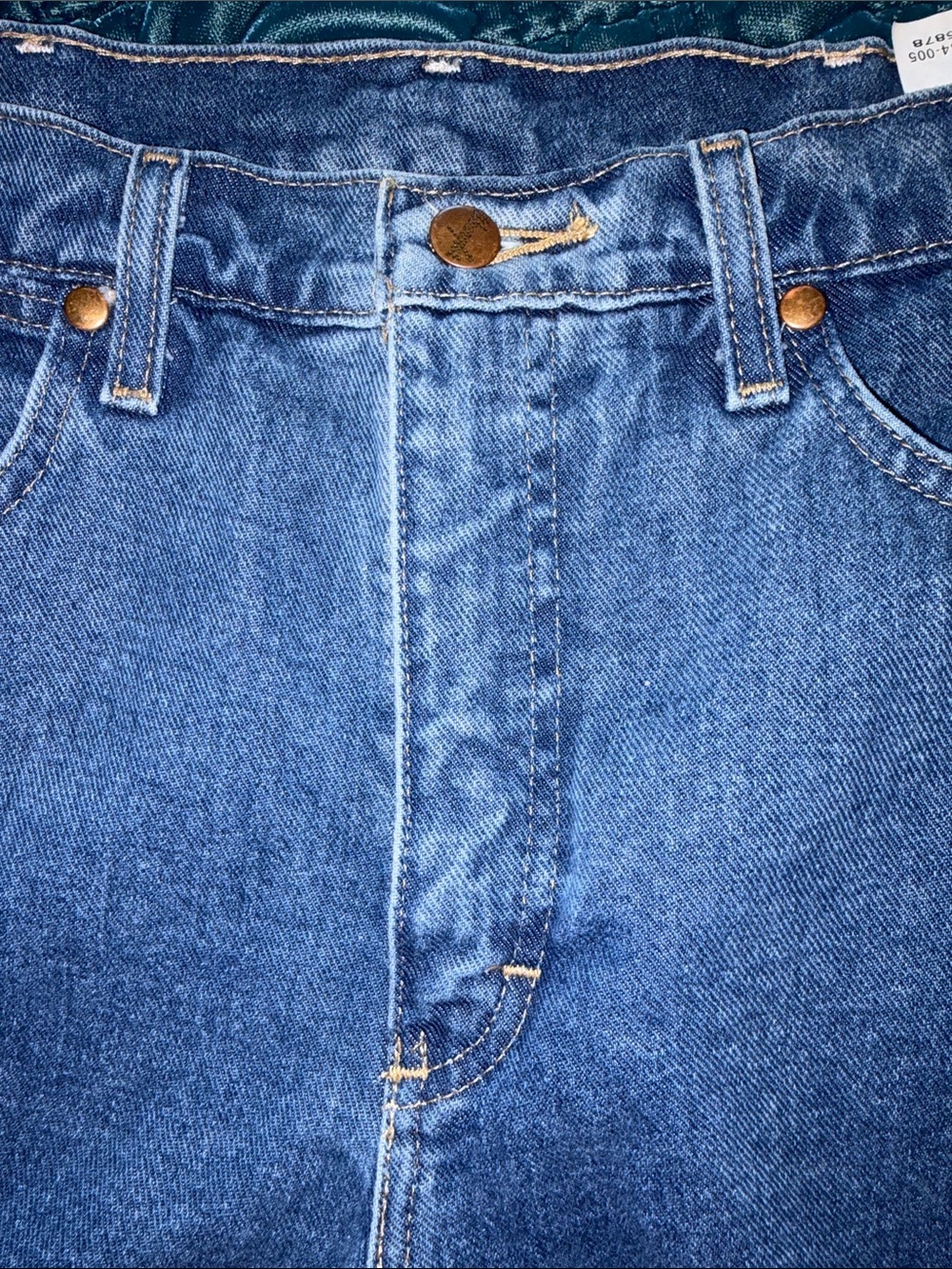 Wrangler Blue Frayed Hem High-Waist Denim Shorts - Picture 6 of 8